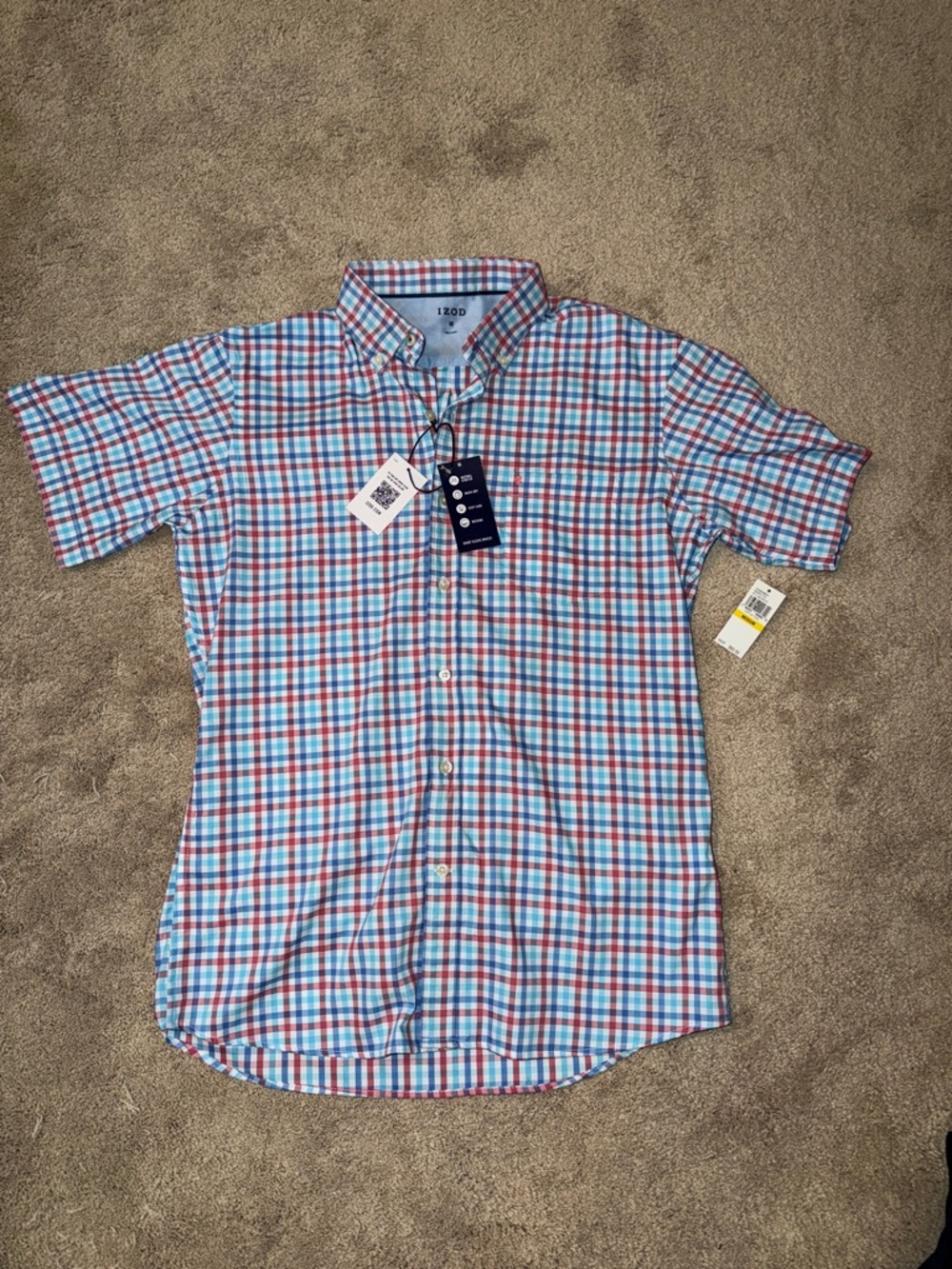 Izod Men’s Red & Blue Plaid Short Sleeve Button-Down Shirt